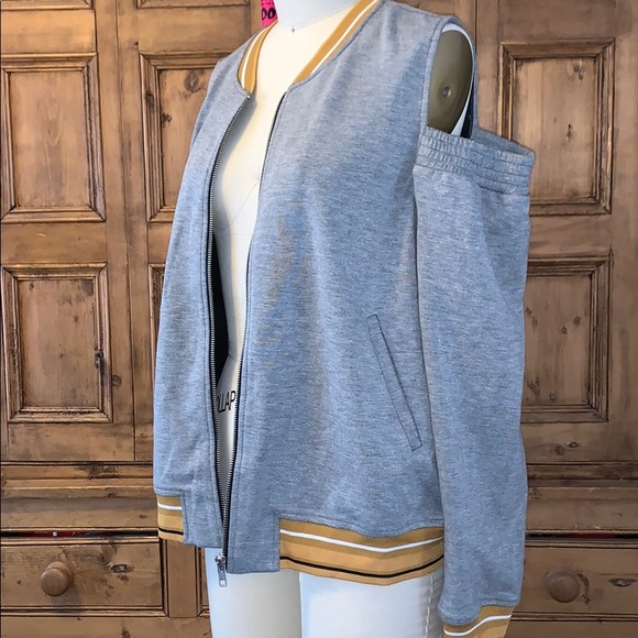 Cut-out shoulder sporty jacket - Picture 5 of 5